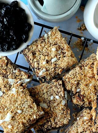Blueberry Crumble Bars 